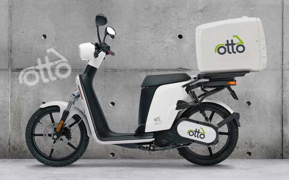 Askoll eSPro 70 — the £69/week electric moped in this comparison