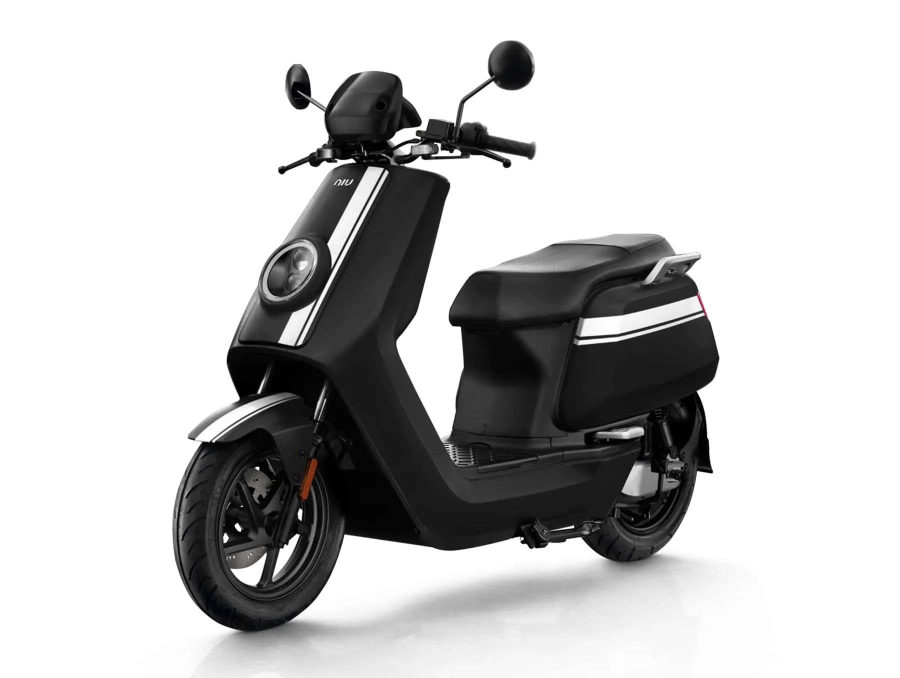 NIU NQi GTS — perspective view