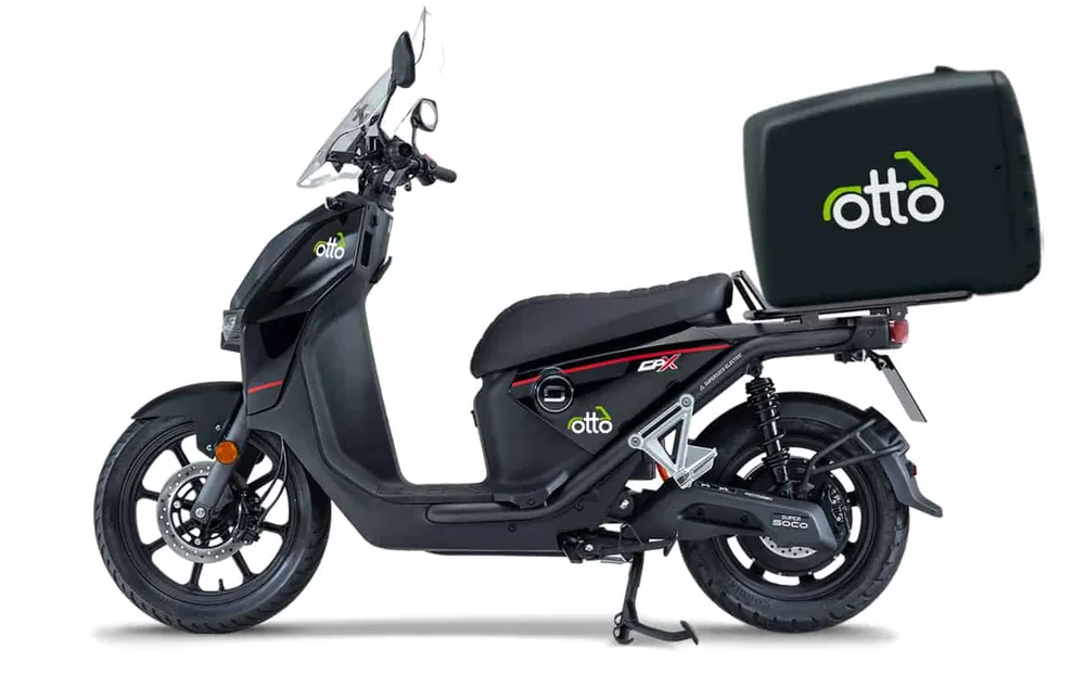 VMoto Super Soco CPx electric moped, lateral view